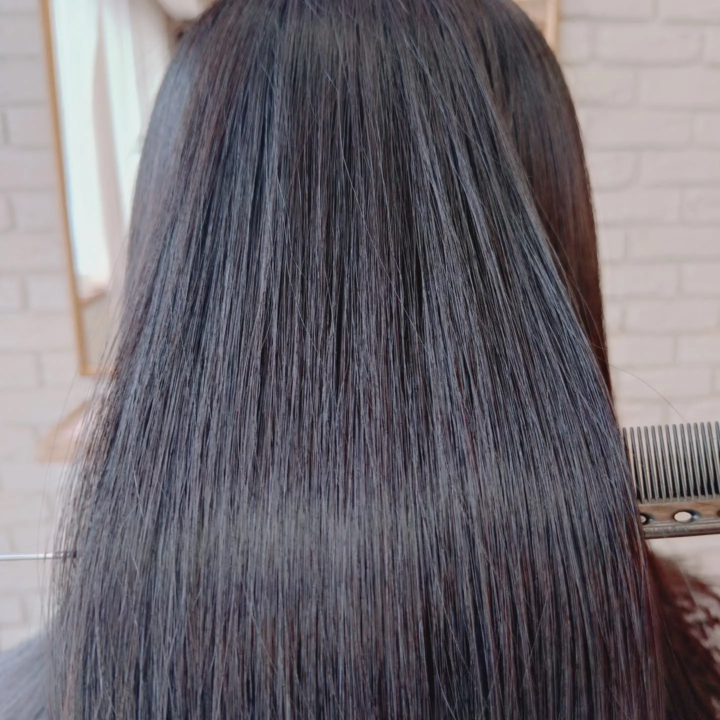 今日は髪のケアを考えている方に、特に髪質改善をお勧めします。